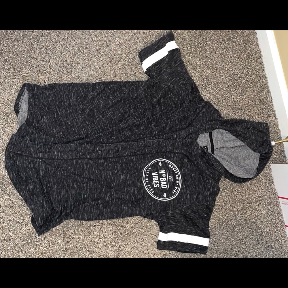 Young men’s shirt